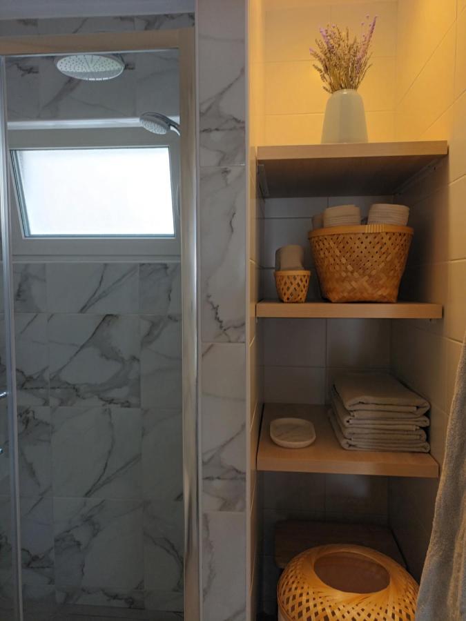 Jesliving Hvar - 2 Bedroom Elegant Apartment With Sea View In Historic Center Of Hvar Town Luaran gambar