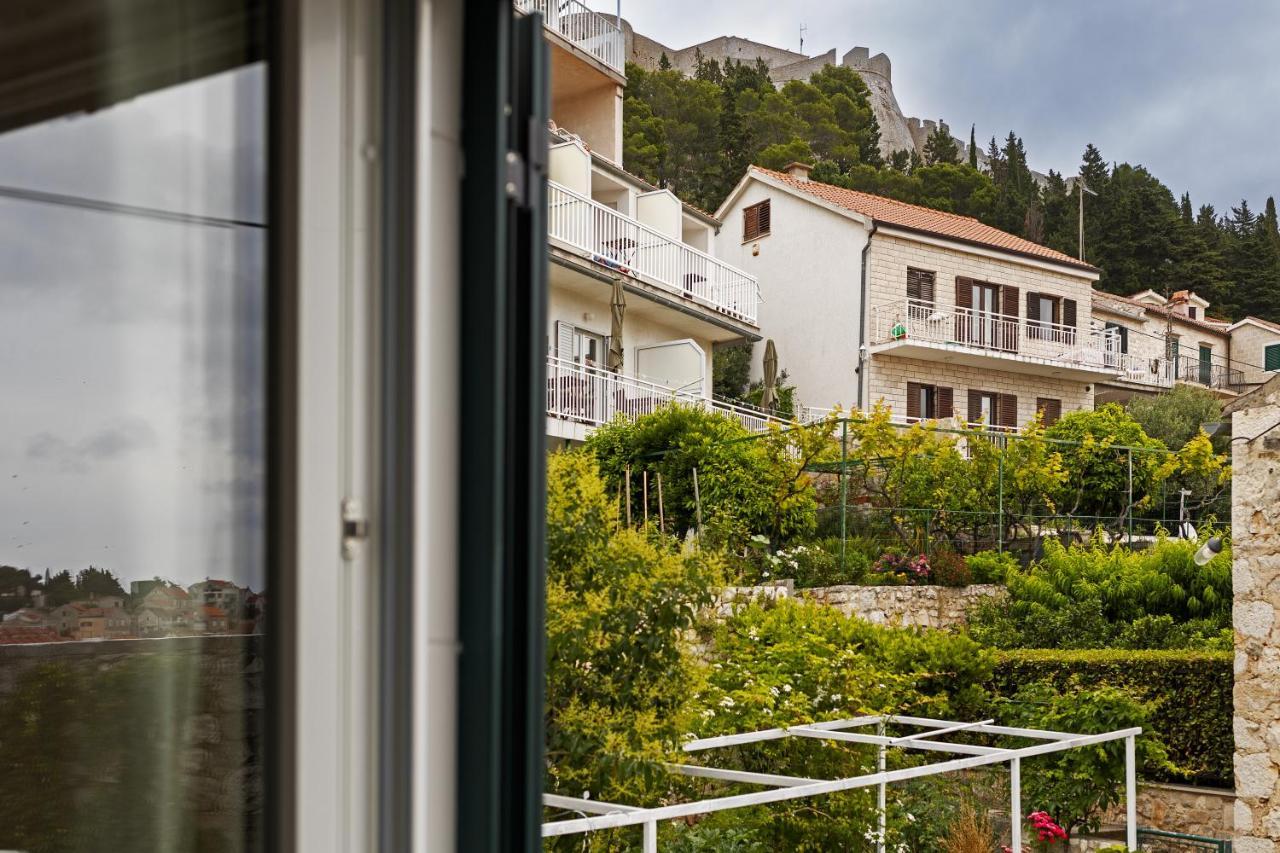 Jesliving Hvar - 2 Bedroom Elegant Apartment With Sea View In Historic Center Of Hvar Town Luaran gambar