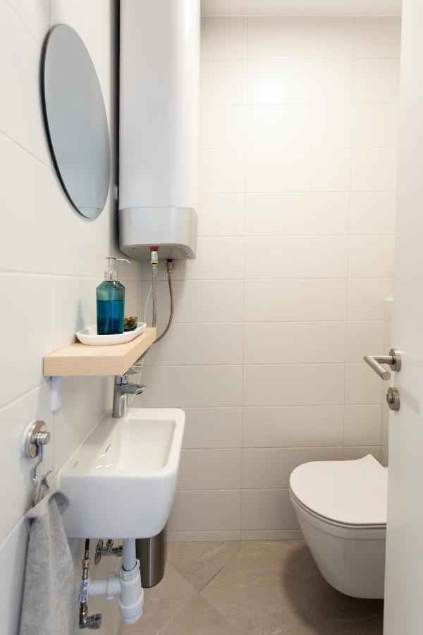 Jesliving Hvar - 2 Bedroom Elegant Apartment With Sea View In Historic Center Of Hvar Town Luaran gambar